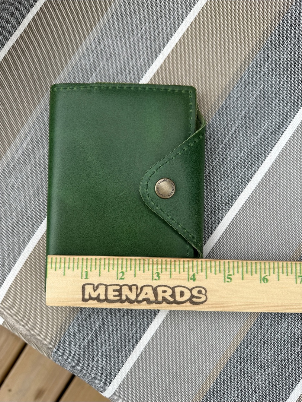 Portland Leather Green Leather Snap Notebook - Picture 5 of 5